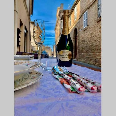 La Grotta - Casa Con Grotta Sotterranea Apartment Monterubbiano Ngoại thất bức ảnh